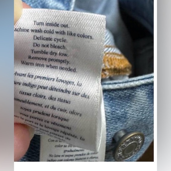 Faherty Women's Denim Michelle Short Sleeve Jumpsuit Button Front Size 6 NEW - Picture 14 of 15